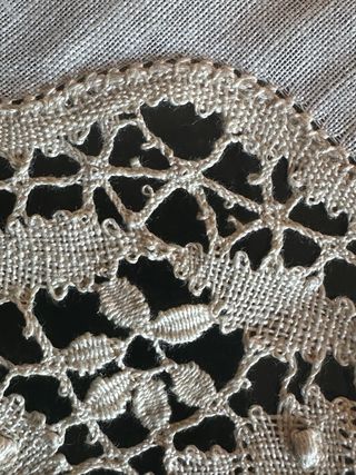 Centrotavola tombolo fatto a mano