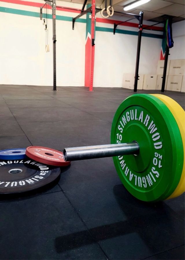 Discos y Barras CrossFit, material POWERLIFT