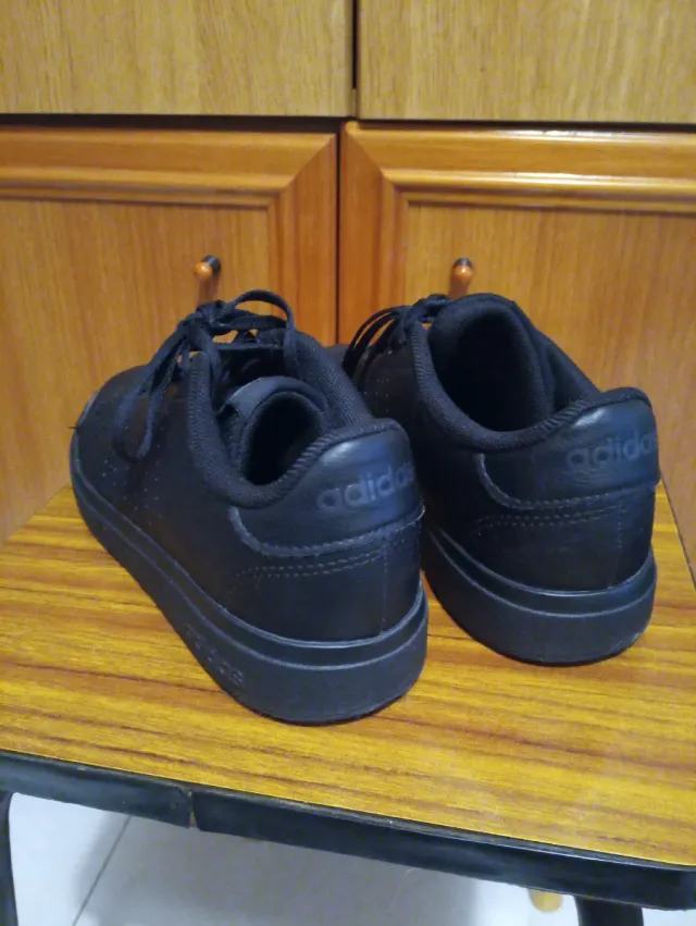 Zapatos Adidas Negros