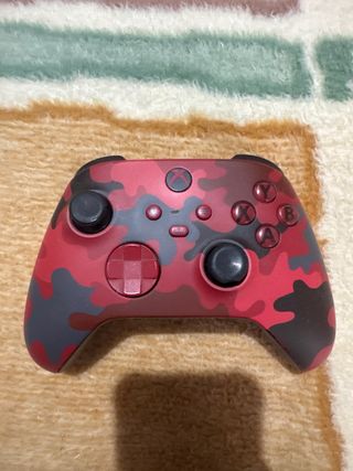 Mando Xbox Series X/S Camuflaje Rojo