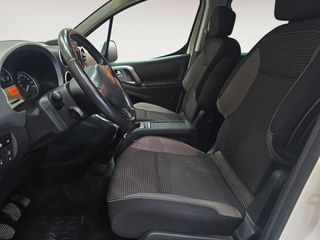 Peugeot Partner Access