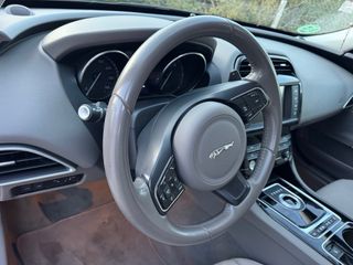 Jaguar XE 2015