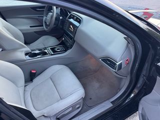 Jaguar XE 2015