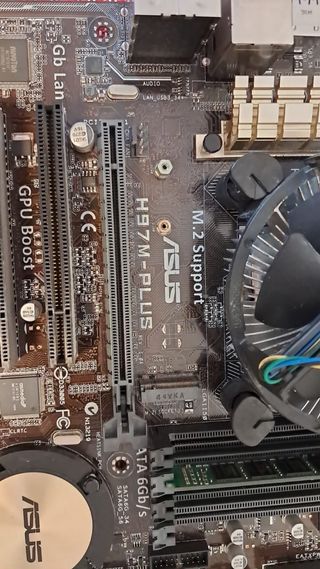 Placa Base Asus H97M-PLUS + Intel Core i3 4130