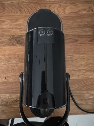 Cafetera Nespresso Krups Inissia Negra