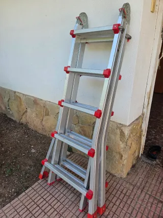 Escalera Telescópica Faraone