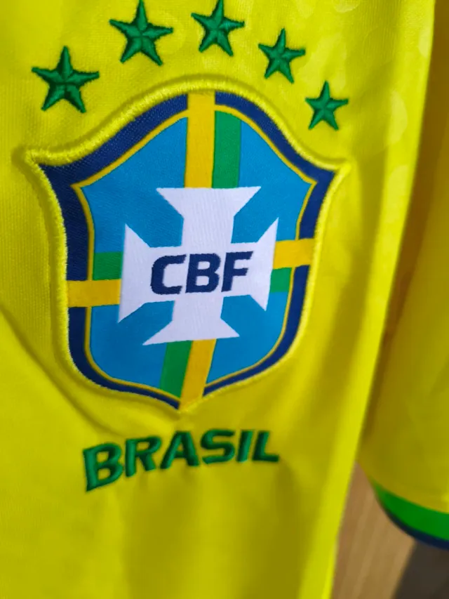 Camiseta Brasil Talla M Mundial