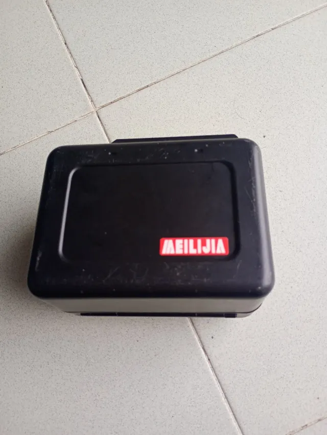 Caja Fuerte Pequeña Negra