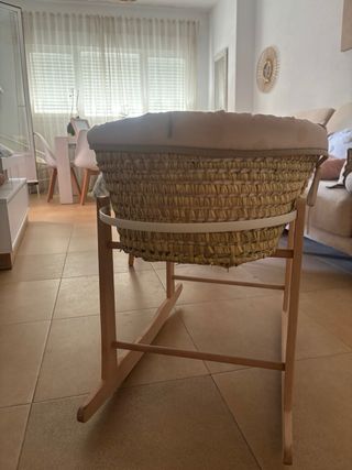 Moisés para bebé con soporte. 