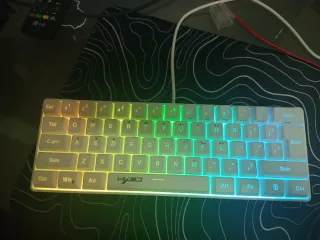 Teclado y Ratón Gaming HYCS V700 RGB