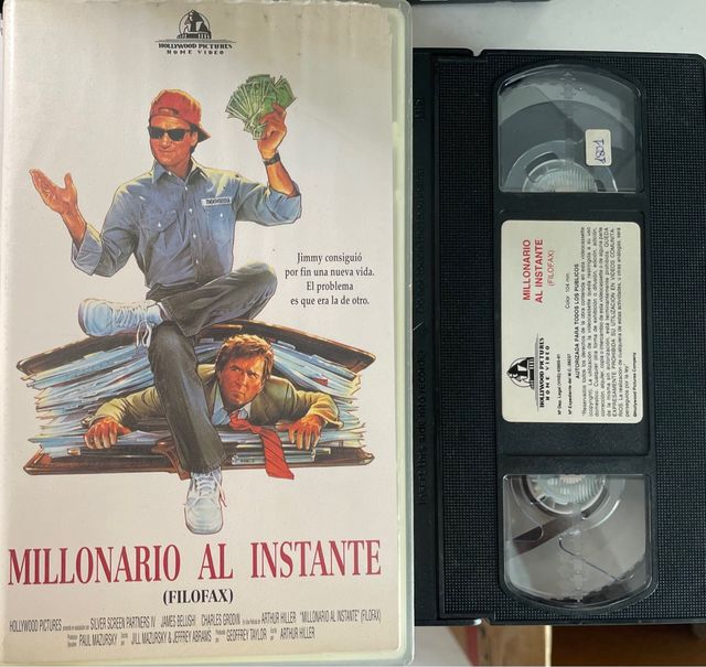 Lote N.157 com 10 filmes VHS mistos 