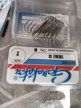 Anzuelos Gamakatsu y Golden Ocean In-line + treble