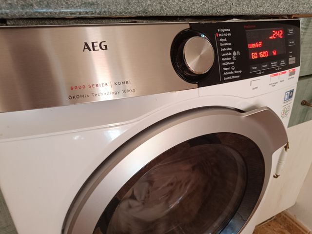 Lavadora y Secadora AEG