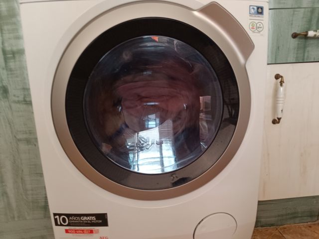 Lavadora y Secadora AEG