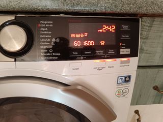 Lavadora y Secadora AEG
