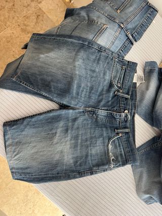 4 Pantalones Vaqueros Levi's Cortos