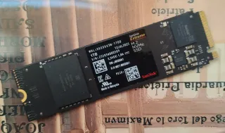SanDisk Extreme 1TB M.2 NVMe SSD