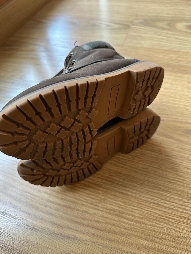 Botas niño marrones