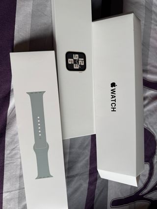 Apple Watch SE (2nd gen) Starlight Aluminium