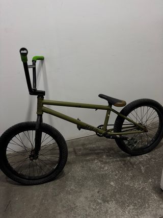 Bici BMX Flybikes Orion casco de regalo