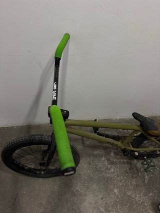 Bici BMX Flybikes Orion casco de regalo