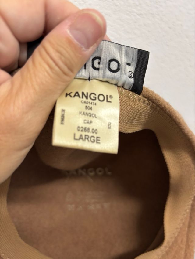 Gorra Kangol de paño marrón