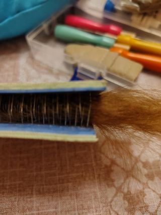 CARDA PARA SUJETAR EL PELO DE INJERTAR EN REBORN