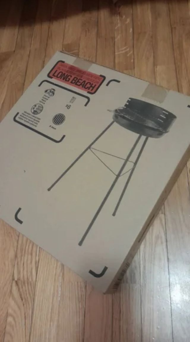 Barbacoa Negra con caja