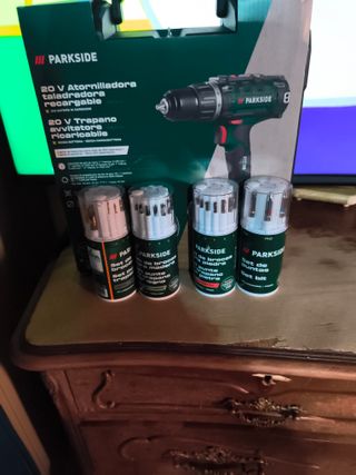 Taladro Parkside 20V + Set Brocas