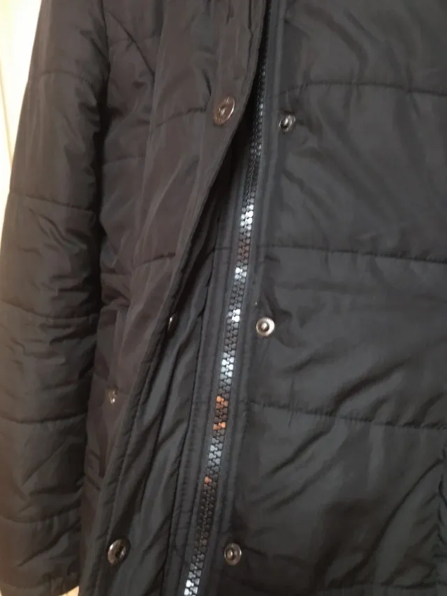 Abrigo acolchado mujer negro