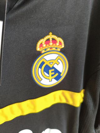 Camiseta Real Madrid Ozil Adidas Negra Amarilla