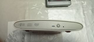 Grabadora DVD Externa LG GP08NU20 ( sin cables)