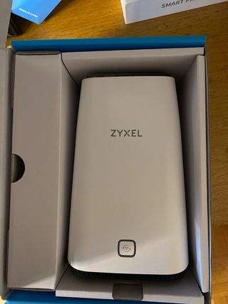 Router Zyxel 5G NR NR5103 WiFi 6