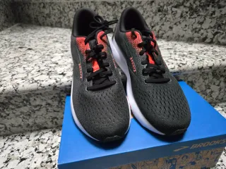 Brooks Ghost 16 Talla 43 regalo calcetin técnico