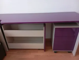 Escritorio juvenil con cajonera y zapatero 