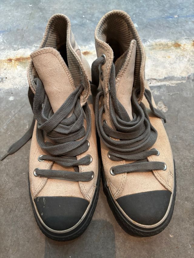 Converse All Stars Beige/Negras Talla 39’5