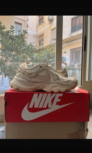 Zapatillas Nike Beige/Blanco