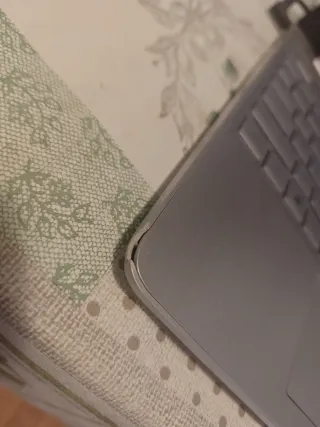 Computer portatile HP 15 Ryzen7 da 16 GB 2 TB in argento