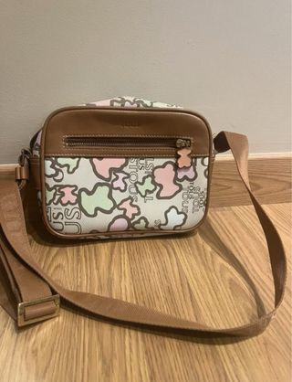 Bolso bandolera Tous estampado