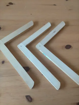 Escuadras de Madera para Sujetar Baldas