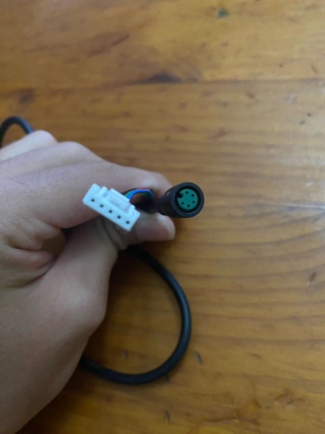 Cable para patinete eléctrico