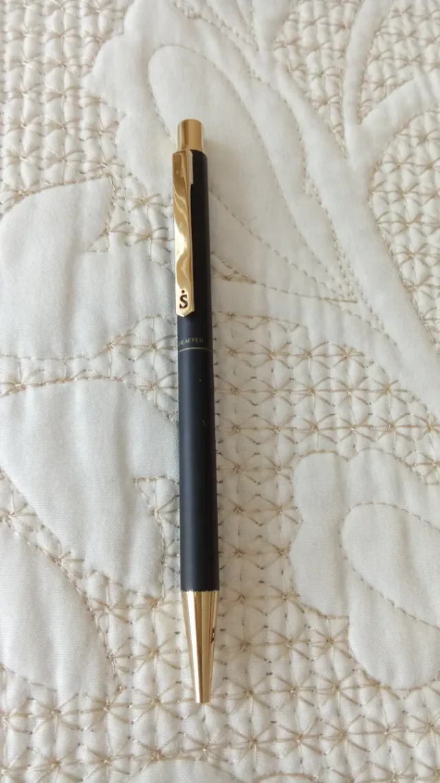 Bolígrafo Sheaffer Negro y Dorado