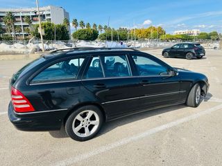Mercedes-Benz Clase C 2006