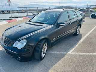 Mercedes-Benz Clase C 2006