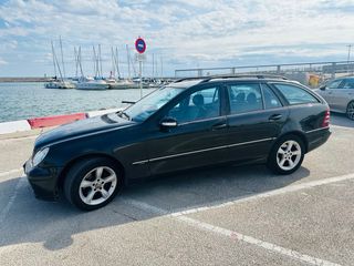 Mercedes-Benz Clase C 2006