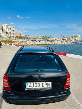 Mercedes-Benz Clase C 2006