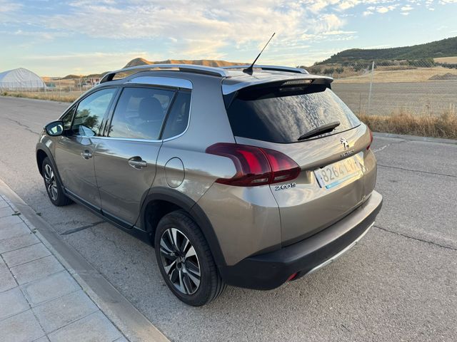 PEUGEOT 2008 1.6 BlueHDi 100CV | SUV Compacto