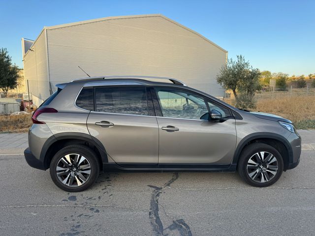 PEUGEOT 2008 1.6 BlueHDi 100CV | SUV Compacto