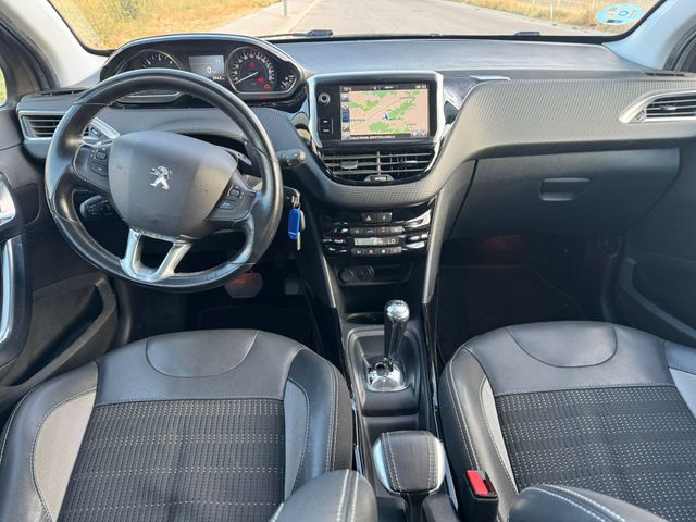 PEUGEOT 2008 1.6 BlueHDi 100CV | SUV Compacto