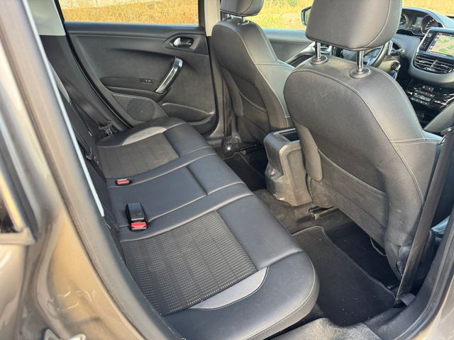 PEUGEOT 2008 1.6 BlueHDi 100CV | SUV Compacto